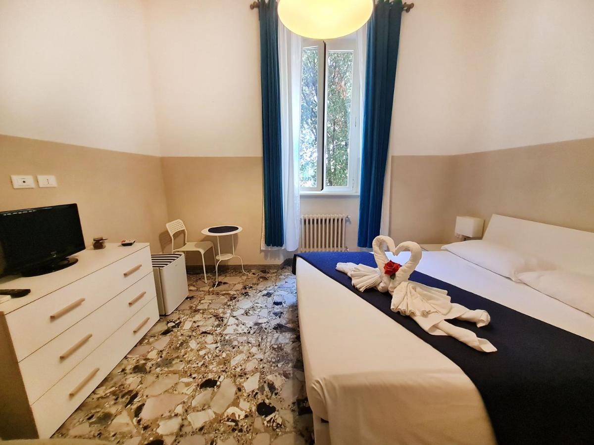 Sweet Life Guesthouse Rome Bagian luar foto